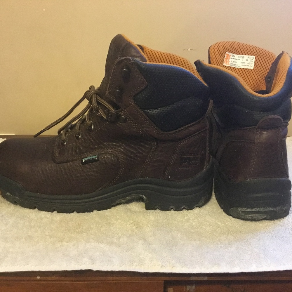 Work Boots - image 1